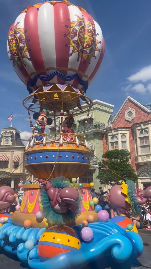 Mickey Mouse Disney World Parade